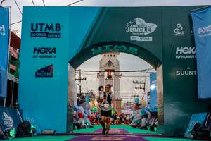 BIB: 
                            <button type="button" onclick="openModal(24862986)" class="btn btn-primary btn-sm float-right btn-popup" data-toggle="modal" data-target=".modal-high-quality">
                        <i class="fas fa-shopping-cart"></i> Add to Cart
                    </button>
                                            <button type="button" onclick="isThisMe(24862986, true)" class="btn btn-success btn-sm float-right btn-popup btn-isme hidden" data-toggle="tooltip" data-placement="bottom" title="นี่คือรูปของคุณใช่ไหม คลิกที่นี่เพื่อเอาเข้าอัลบั้ม">
                        <i class="fas fa-plus"></i> Add to album
                    </button>
                    <button type="button" onclick="isThisMe(24862986, false)" class="btn btn-warning btn-sm float-right btn-popup btn-isnotme hidden">
                        <i class="fas fa-ban"></i> Remove from album
                    </button>